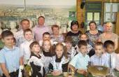 В конце торжественной части ребята собрались на общее фото.