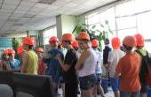 На  экскурсии  по котлотурбинному  цеху.