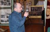 Н.Метревели исполнил  для  ветеранов  песню  "Снегири"