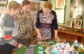 На выставке  работницы филиала.