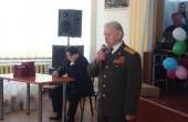 Вручение  медалей "65 лет  Победы  в  ВОВ" ветеранам  войны и  участникам  трудового фронта 25  марта 2010 года  школа №48